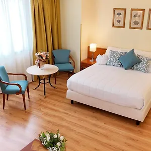 Hotel Royal Palace, Messine
